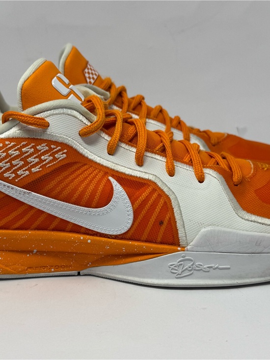 Nike Sabrina 2 Tennessee Vols Orange Men’s Size 9.5 Women’s Size 11 Game Worn